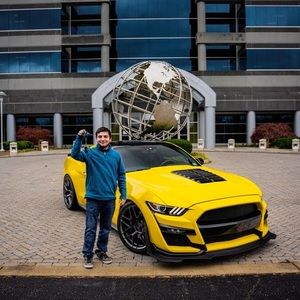 Meet your Posher, Brandon